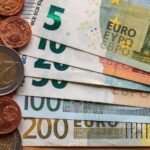 Επίδομα 400 ευρώ: Δικαιούχοι και αιτήσεις